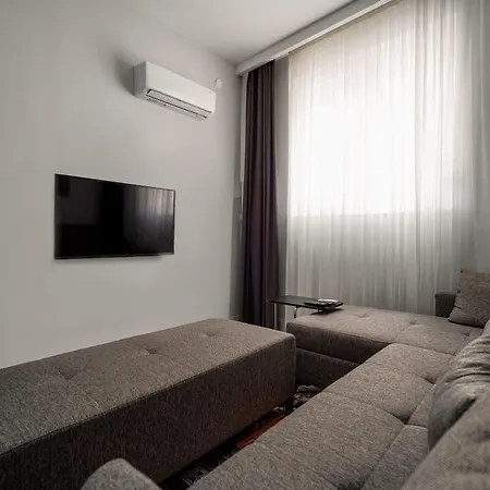 Charming Apartment With Central Location Close To Beach In Muratpasa, Antalya Анталья