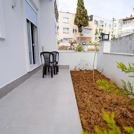 Lejlighed Charming Apartment With Central Location Close To Beach In Muratpasa, Antalya *