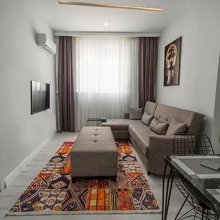 Charming Apartment With Central Location Close To Beach In Muratpasa, Antalya * Анталья